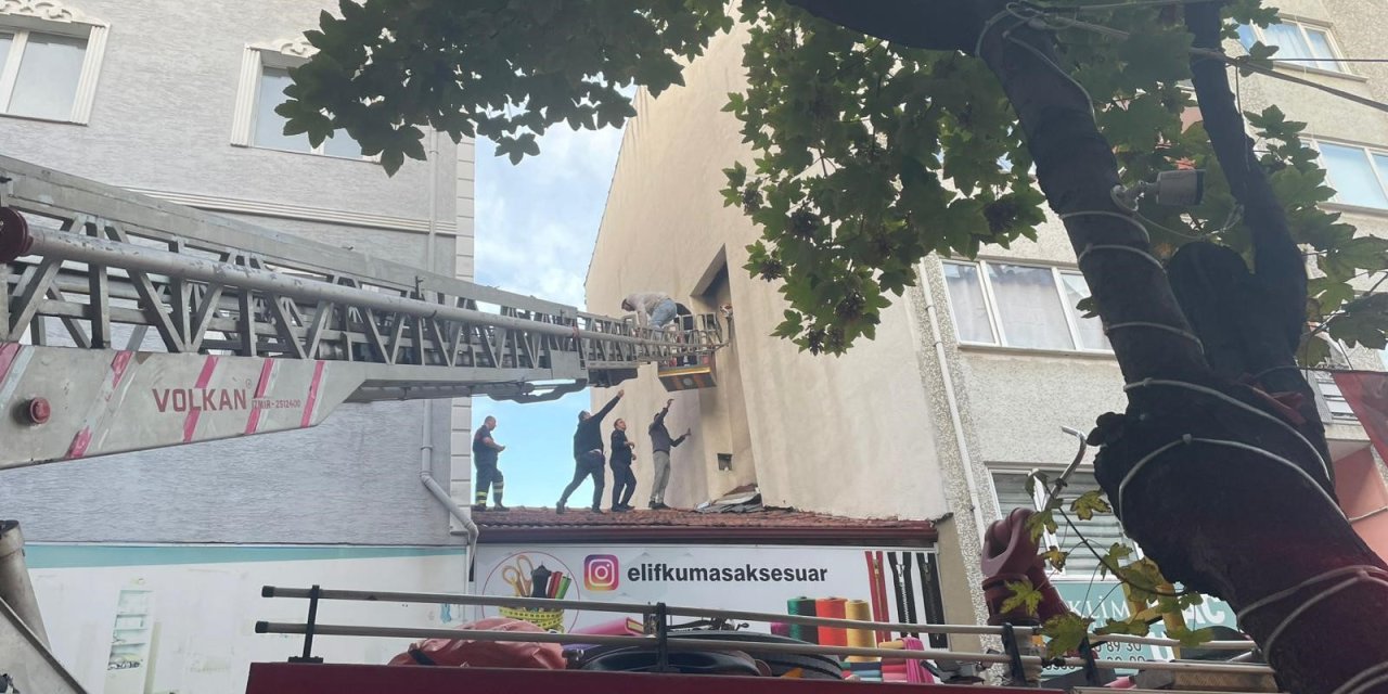 Polisten kaçmak için baca boşluğuna girdi!