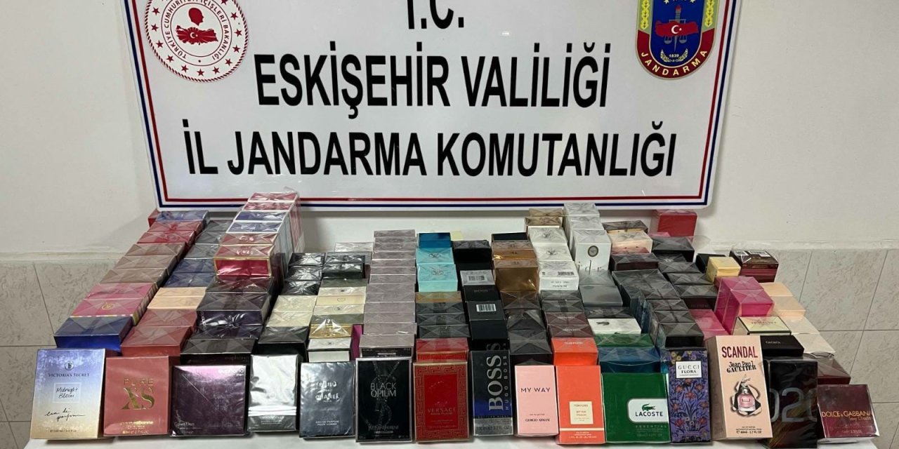 Eskişehir'de kaçak parfüm ele geçirildi