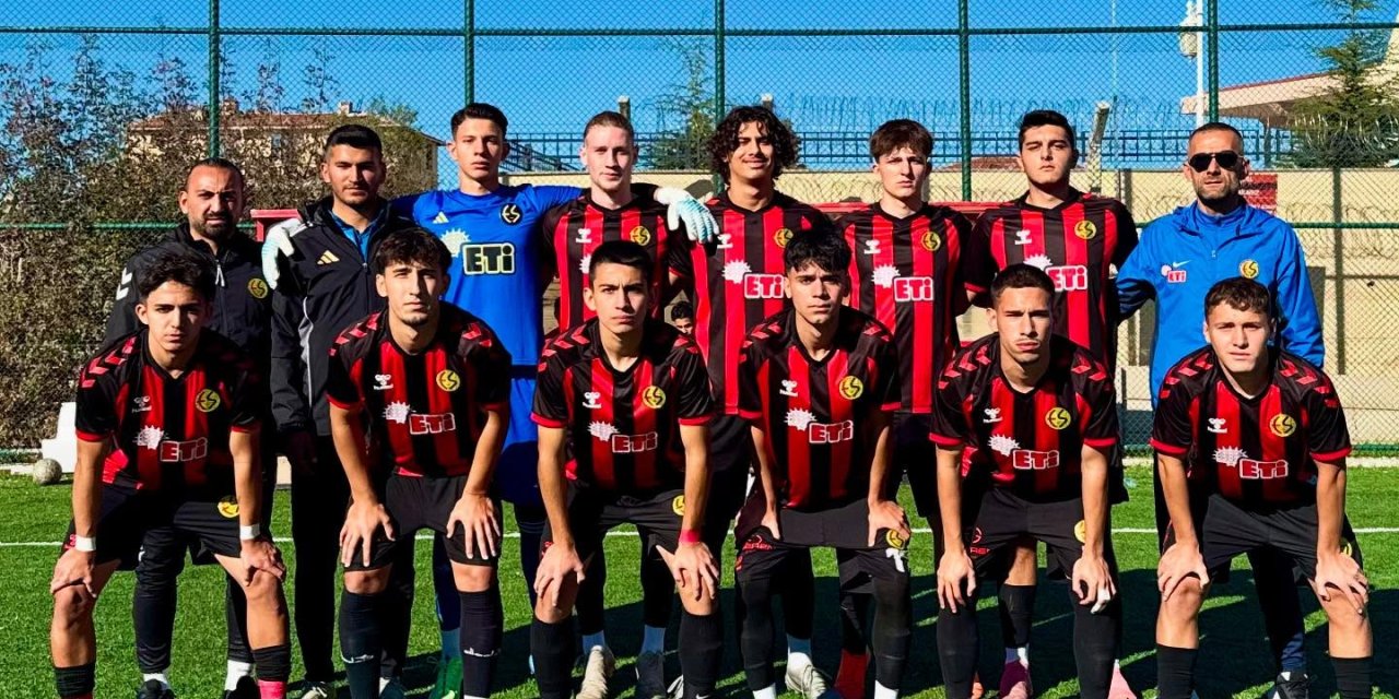 Genç şimşekler Balıkesir’de