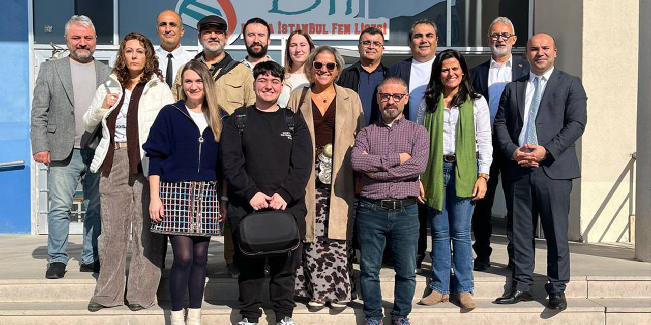 Borsa İstanbul Fen Lisesi öğrencileri sanal fizik deneyi yaptı