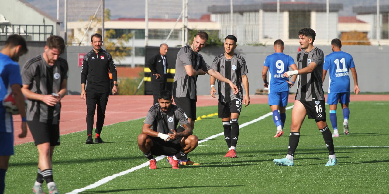 Anadolu Sportif Faaliyetler satış masasında mı?