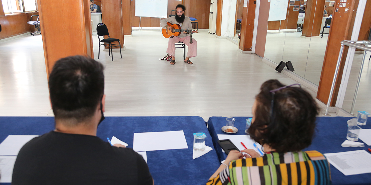 Sokak müzisyenleri yeni dönem çalışmalarına başladı