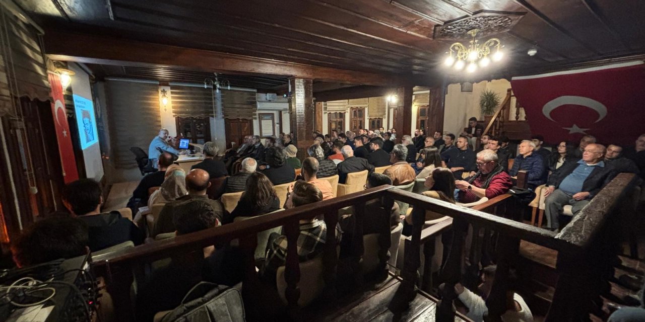 Eskişehir Türk Ocakları'nda 2. Dünya Savaşında Türkler konuşuldu