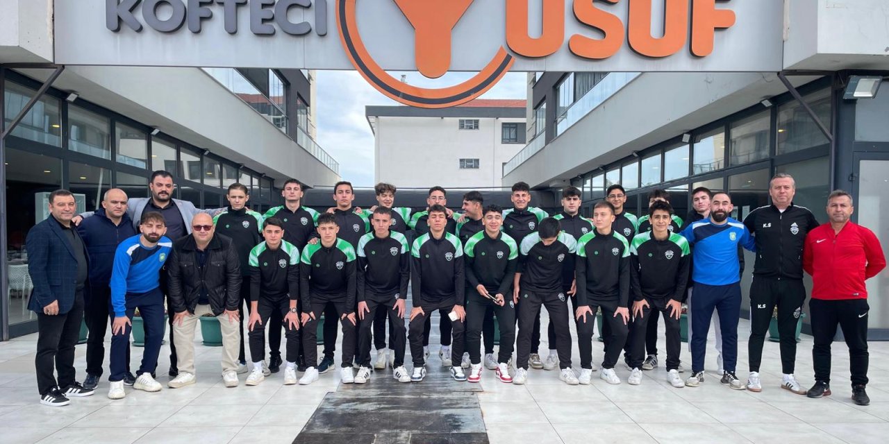 Gökmeydanspor kahvaltı da buluştu