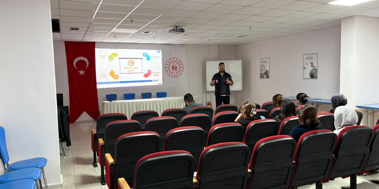 Eskişehir'de afet farkındalık eğitimi gerçekleştirildi
