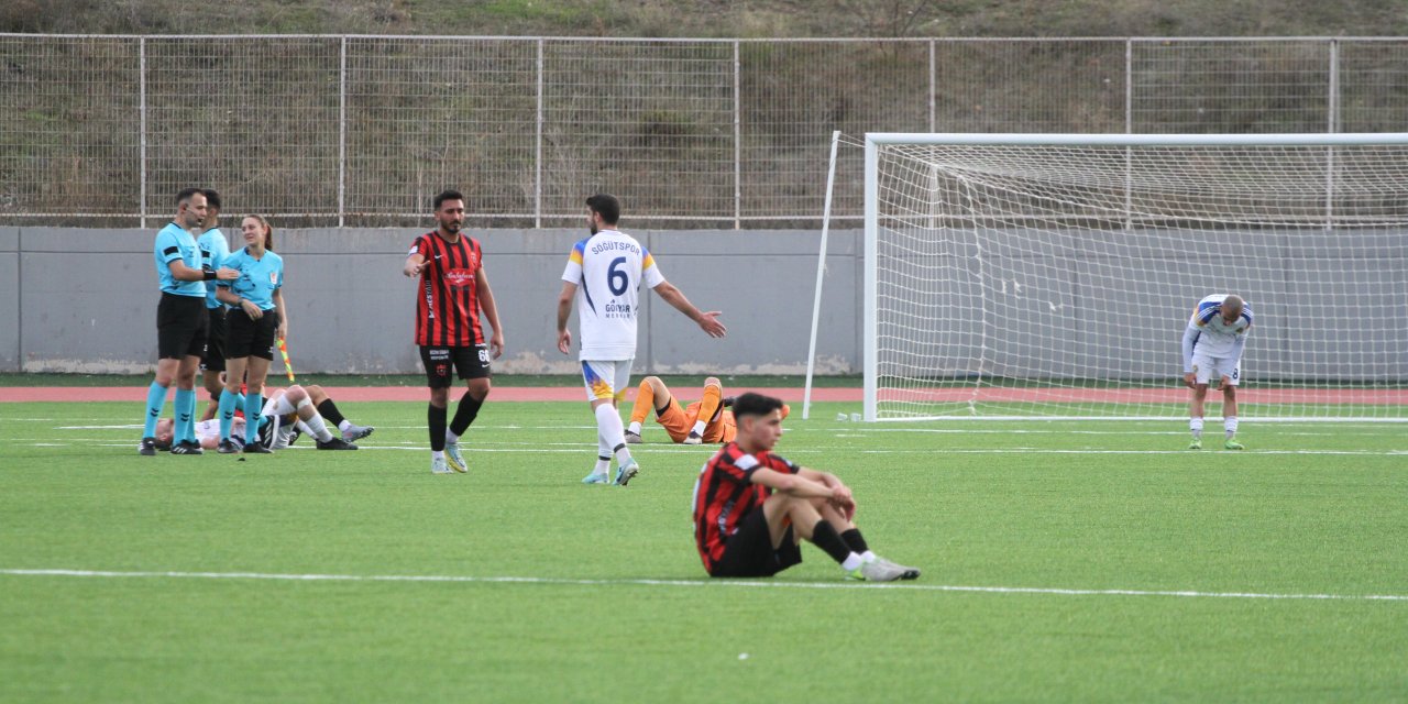 Bozan kendi eliyle verdi (0-2)