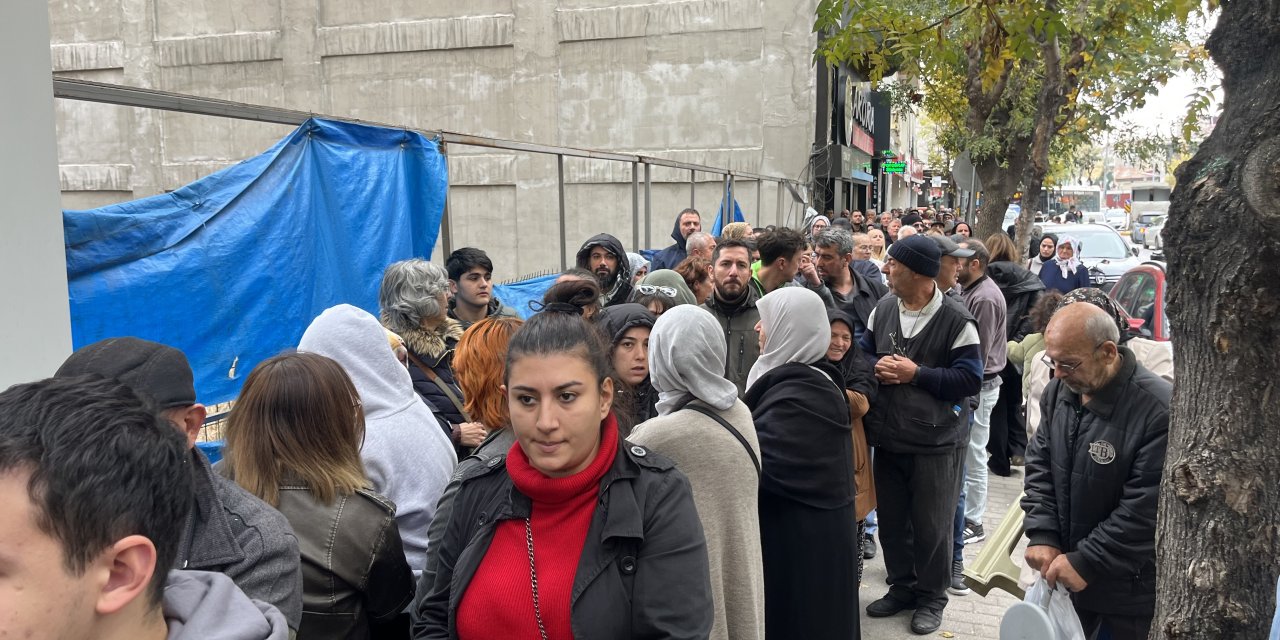 'Yüzyılın Konut Projesi'ne Eskişehir'de yoğun ilgi gösterildi