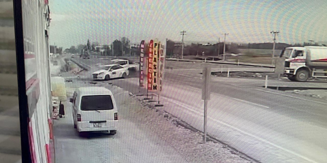 Eskişehir'de feci kaza kameralara yansıdı