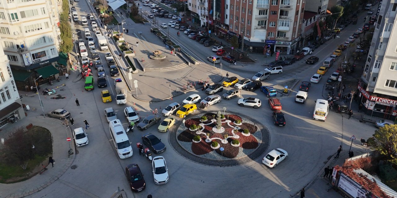 Büyükşehir'den trafiği rahatlatacak yeni düzenleme