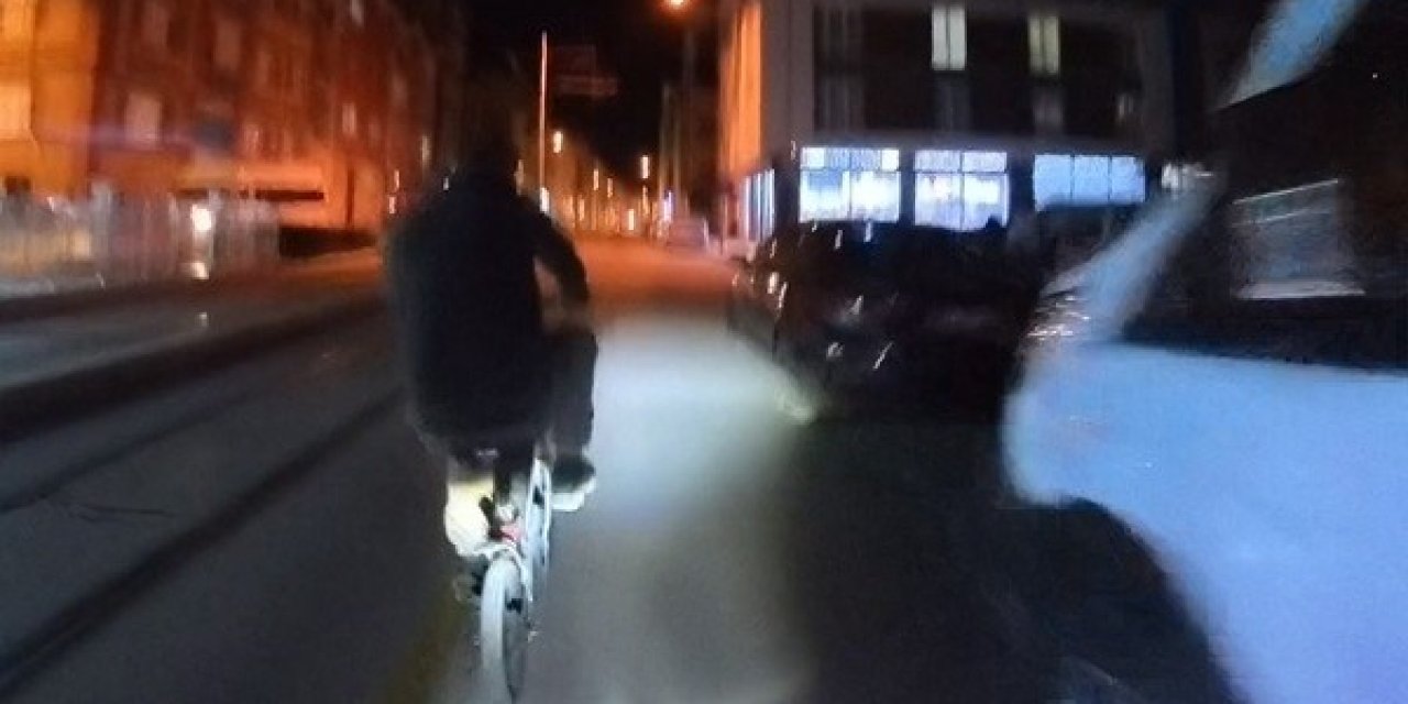 Eskişehir’de önüne çıkan bisikletten kaçmak isterken düştü