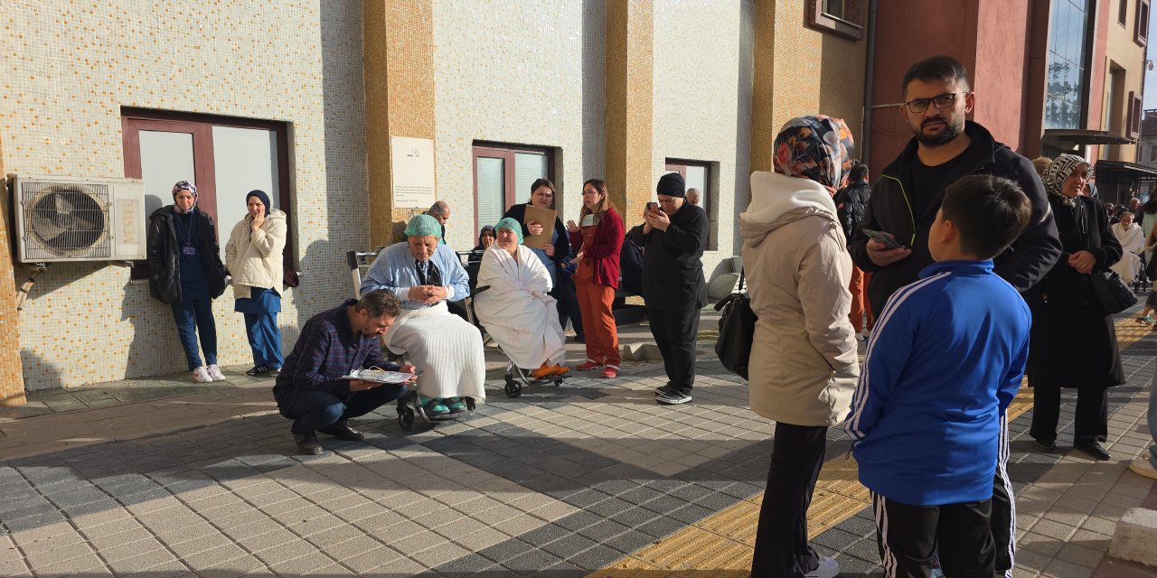 Hastanede korkutan yangın