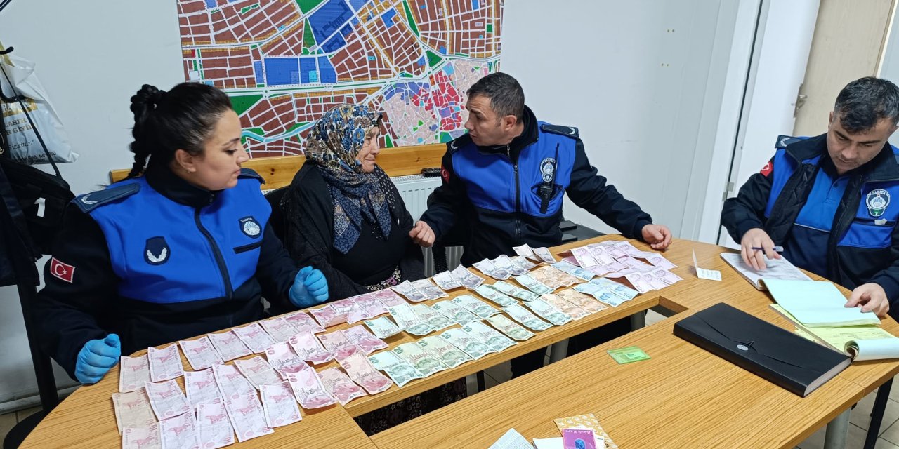 Eskişehir’de dilenci operasyonları: Binlerce lira ele geçirildi