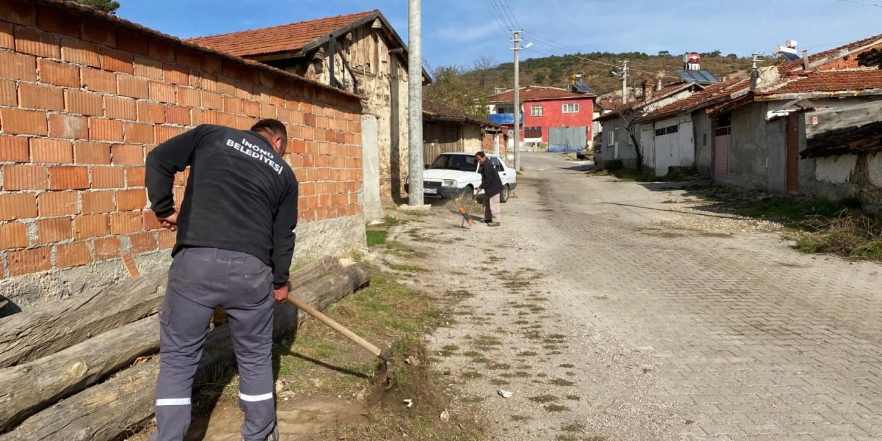 İnönü'de çevre düzenleme çalışmaları sürüyor