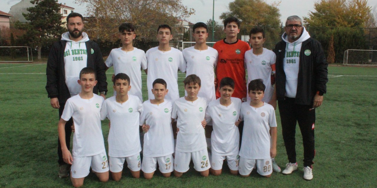 Her maç erken final havasında