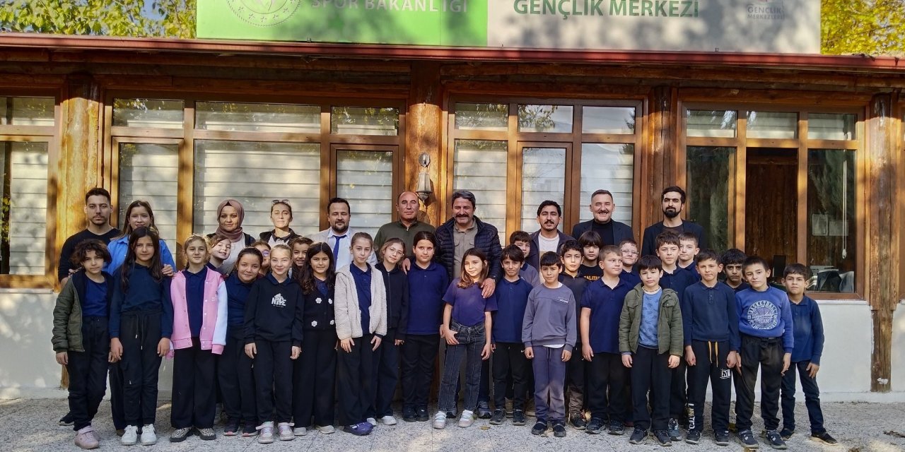 Gençlik ve Spor İl Müdürü faaliyetleri inceledi
