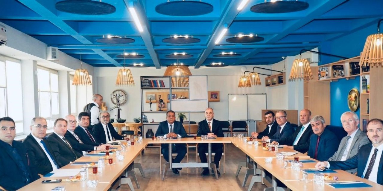 Eskişehir'de okul-sanayi işbirliği ele alındı