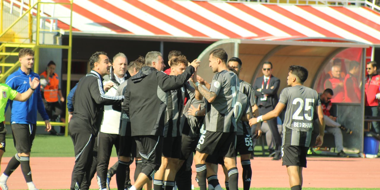 Anadolu 3 puan peşinde!