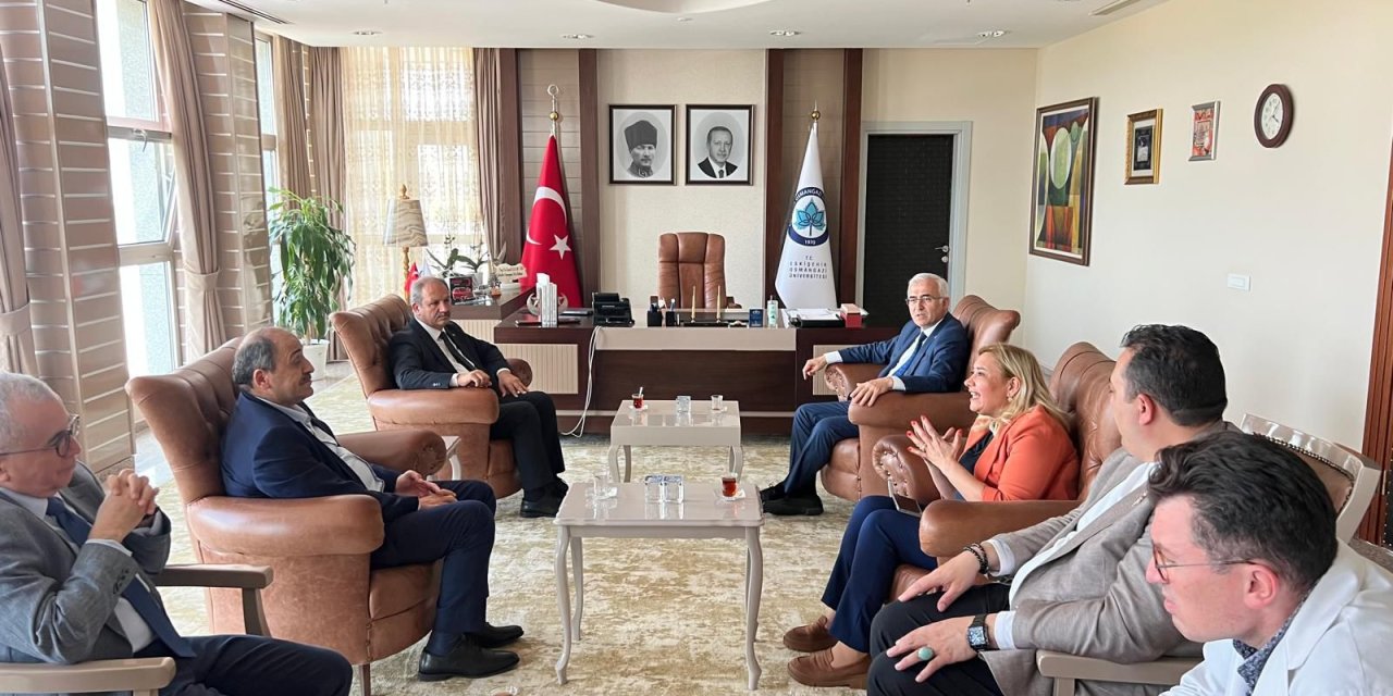 Eskişehir Sağlık-Sen’den ebelik sempozyumu