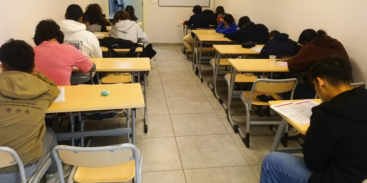 Eskişehir'de LGS’ye hazırlanan öğrencilere destek