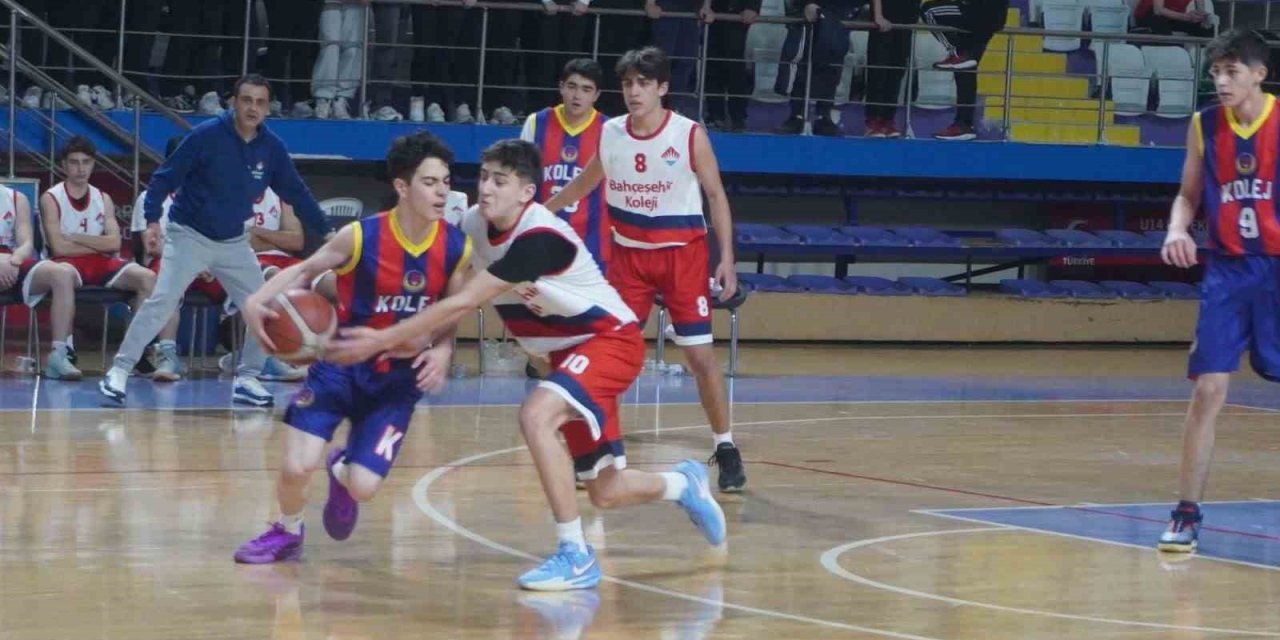 Genç Erkekler Basketbol müsabakaları sona erdi