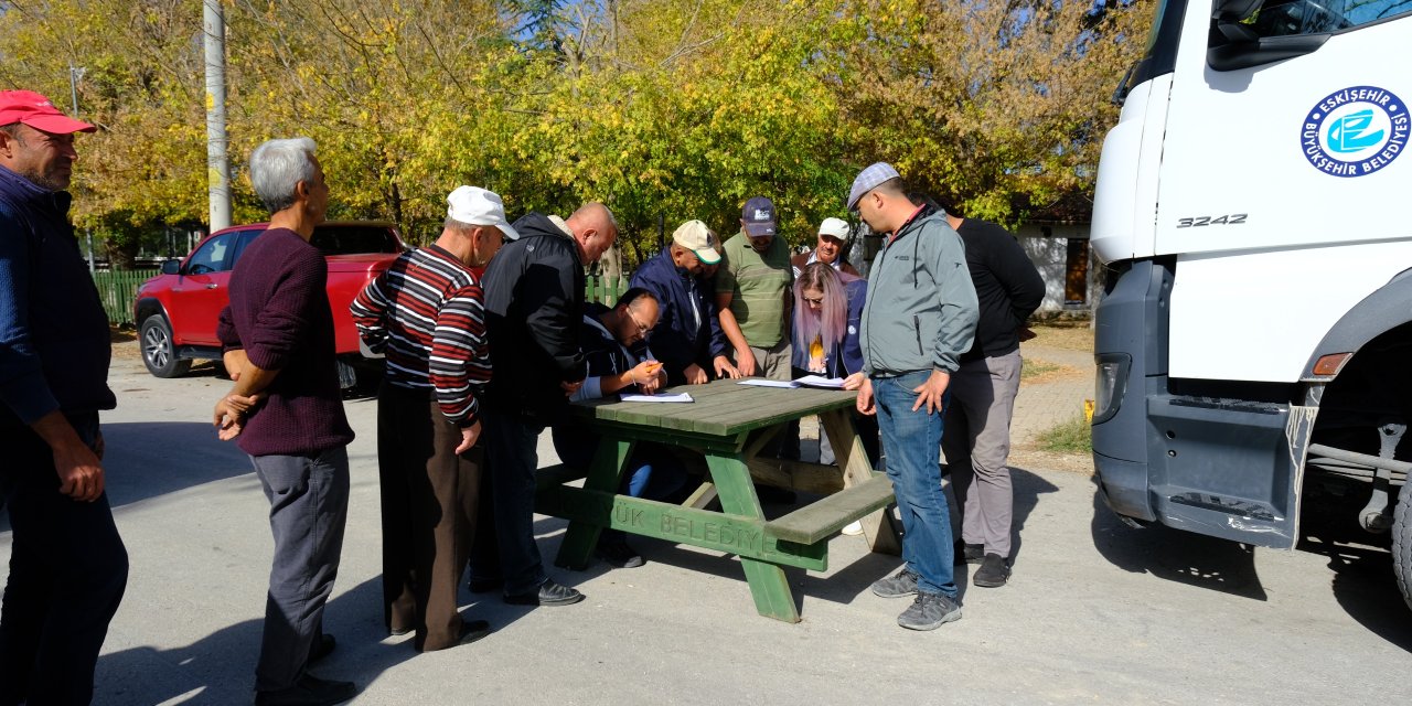 Eskişehir'de küçükbaş ve büyükbaş üreticilerine destek!