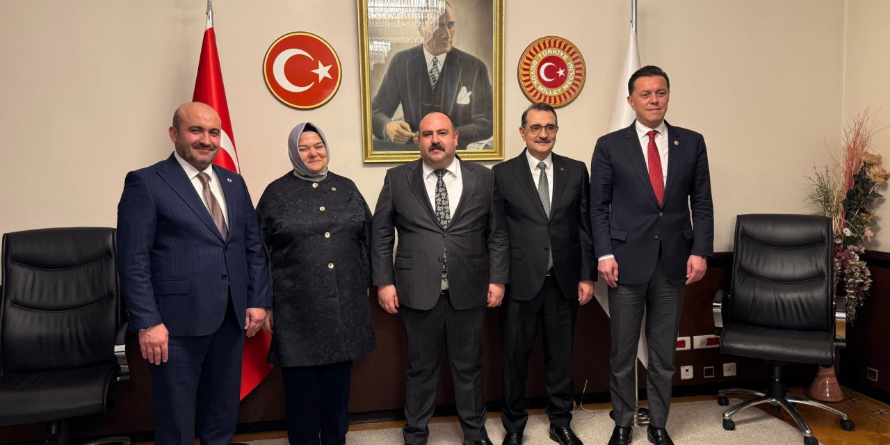 Başkan Hamamcı AK Parti Grup Toplantısına katıldı