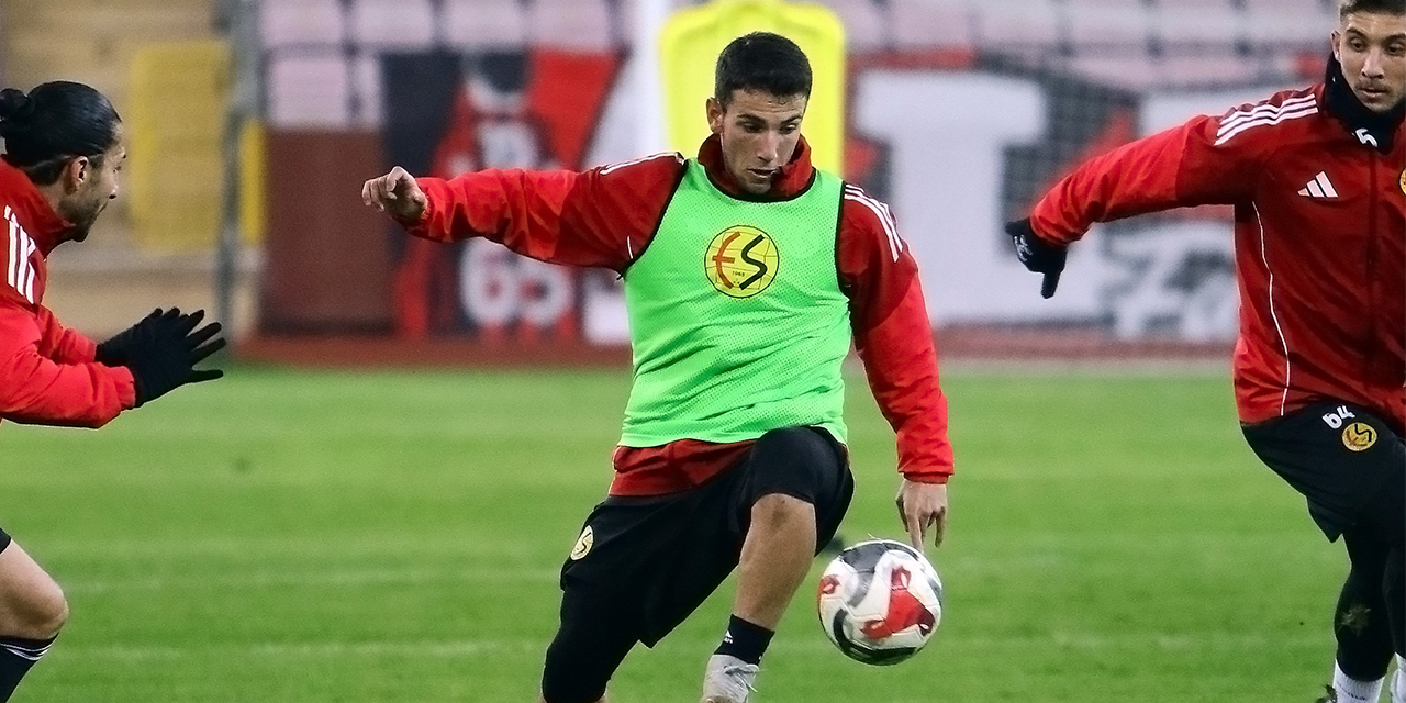 Eskişehirspor antrenmanlara devam ediyor