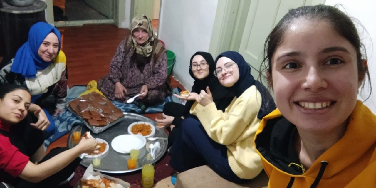 Eskişehir'de öğrencilerden anlamlı hareket