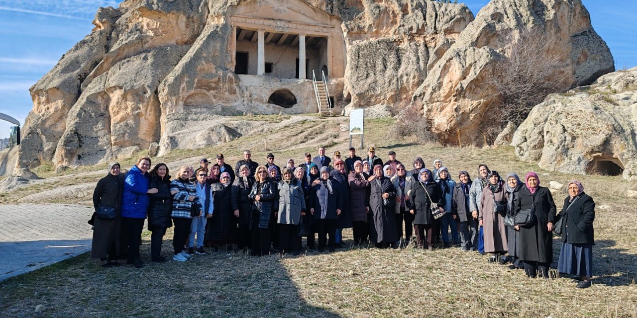 Eskişehir'de kültür gezileri hız kesmeden devam ediyor