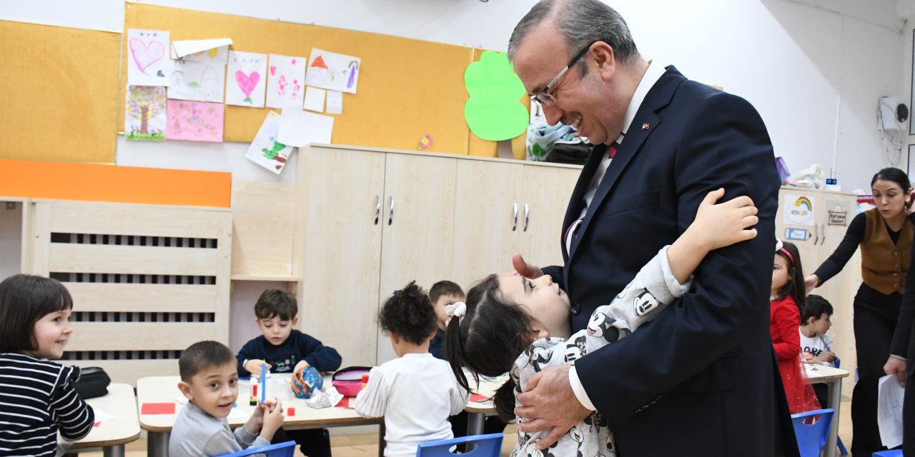İl Milli Eğitim Müdürü Aydın'dan miniklere ziyaret