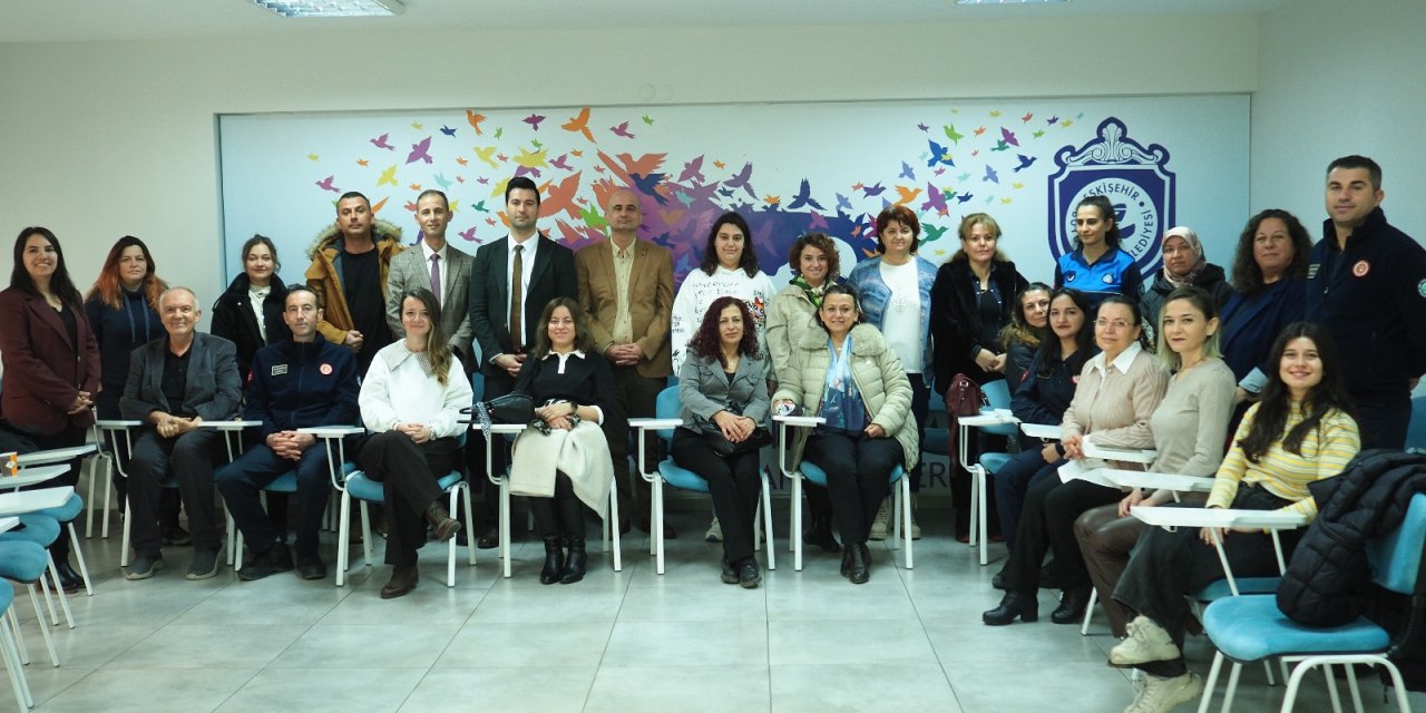 Kapsayıcı bir dil kullanımının yolları paylaşıldı