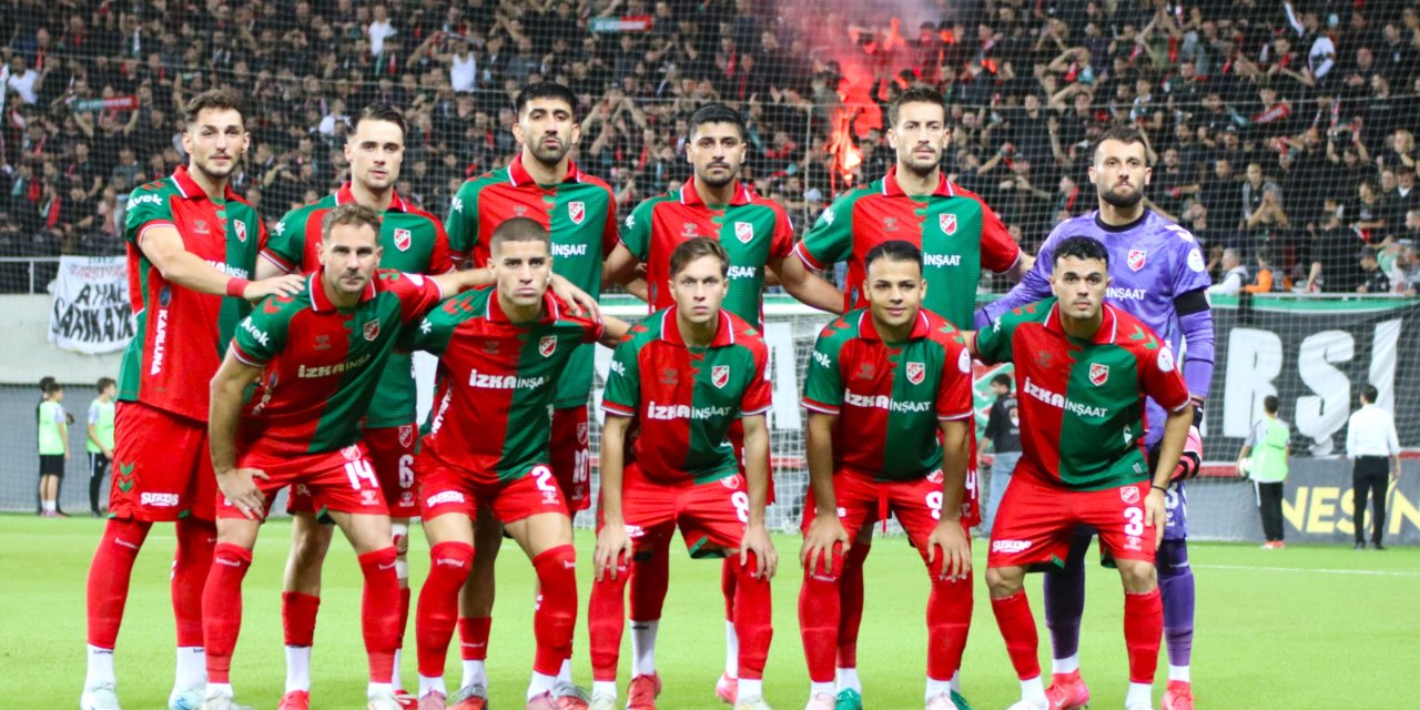 Karşıyaka’nın yaptığına bak...