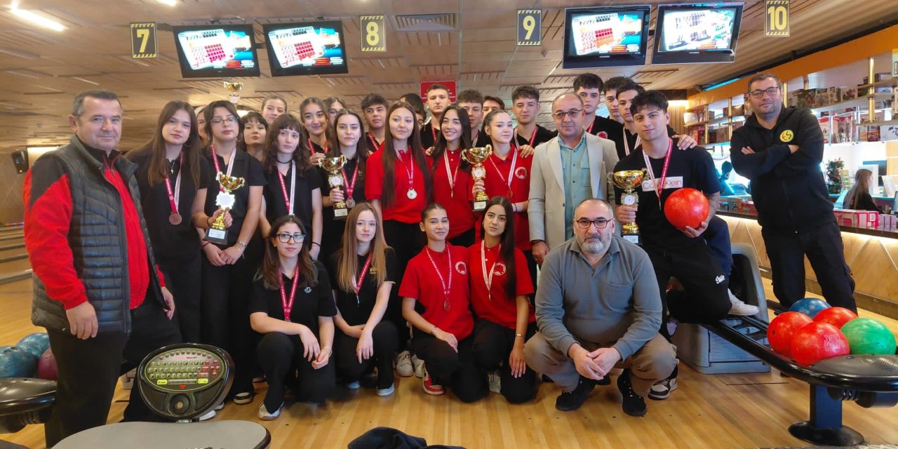 Okul Sporları Bowling Müsabakaları tamamlandı