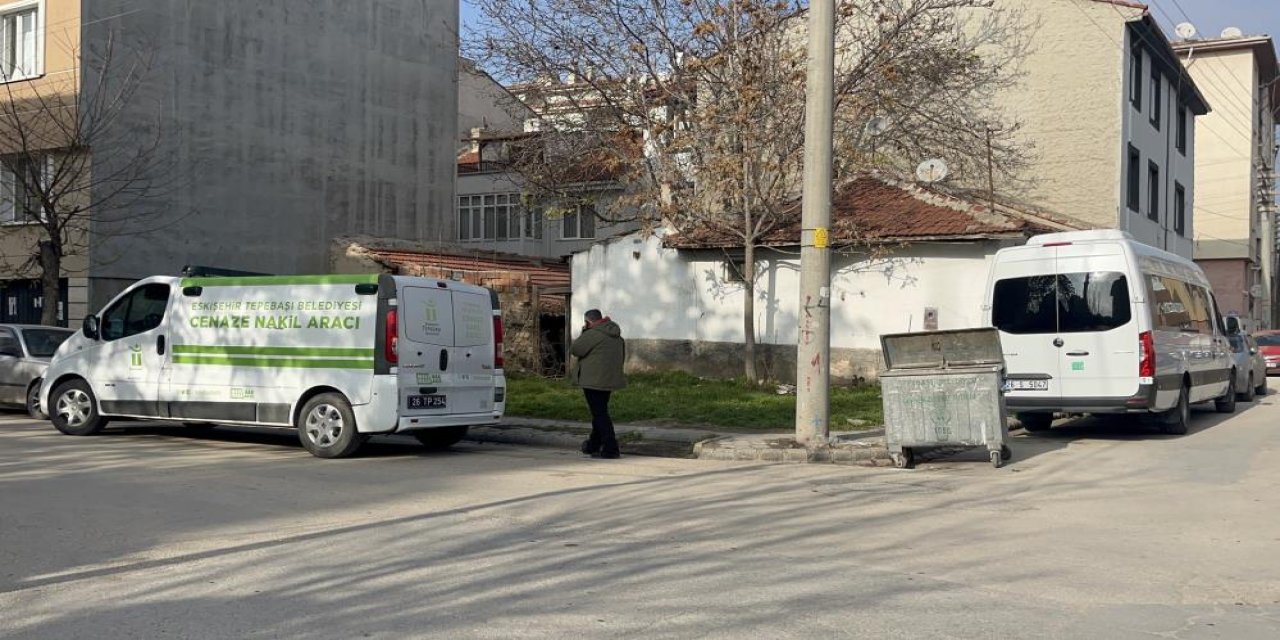Eskişehir'de esrarengiz ölüm