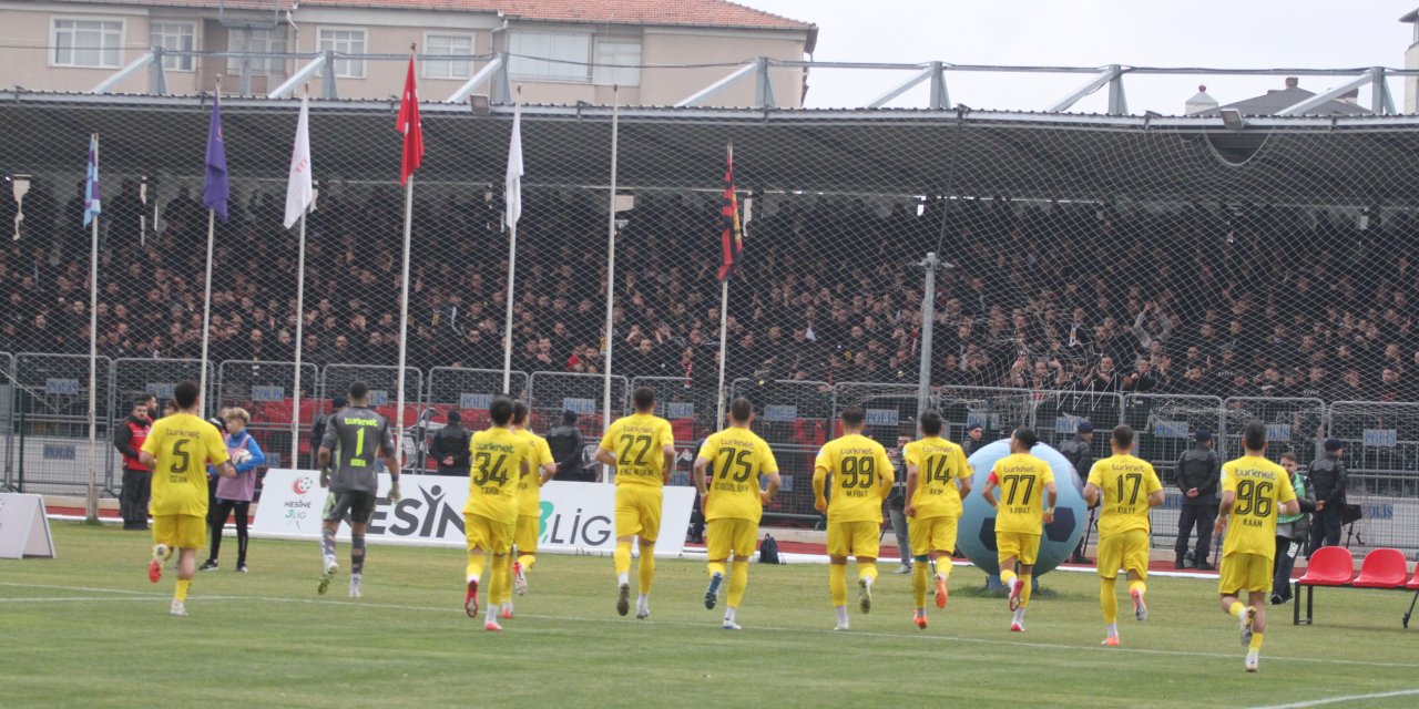 Kütahya’da tribün şov