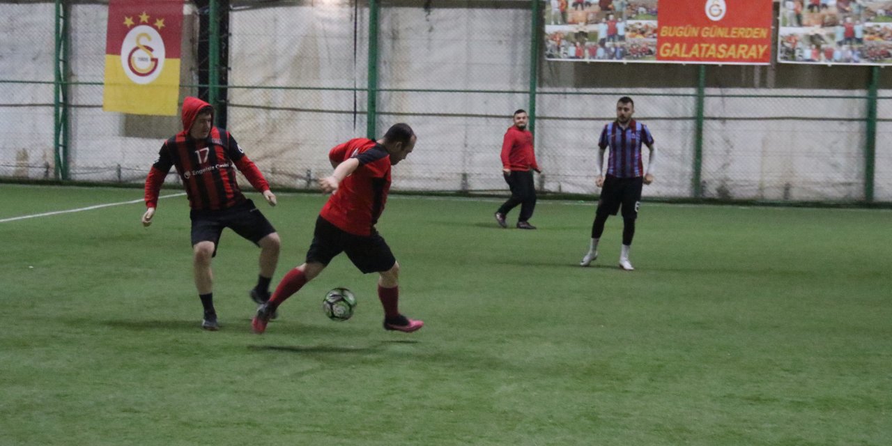 İşitme engelli oyuncuların ‘sessiz' maçları nefes kesiyor