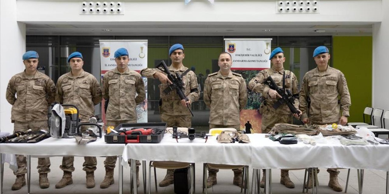 Jandarmanın görevleri ve ekipmanları tanıtıldı