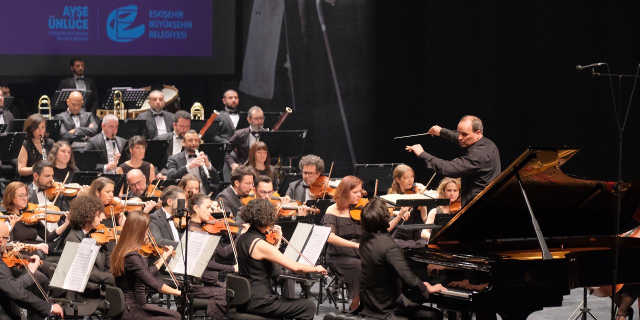 Senfoni Orkestrası unutulmaz bir konser akşamı yaşattı