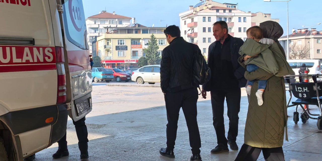 1 yaşındaki bebeğin akciğerine fıstık kaçtı