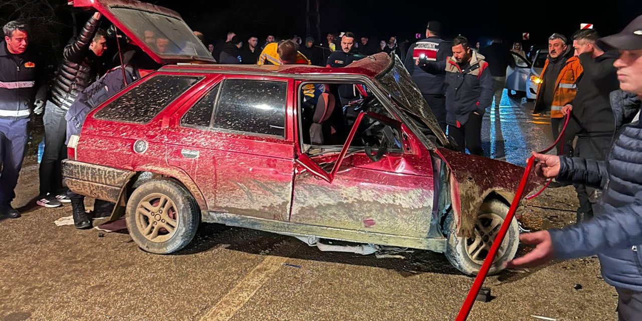 Bolu’da feci kaza: 1’i ağır 6 yaralı