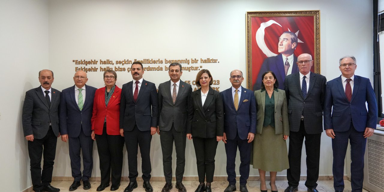 Burhanettin Bulut Ayşe Ünlüce’yi makamında ziyaret etti