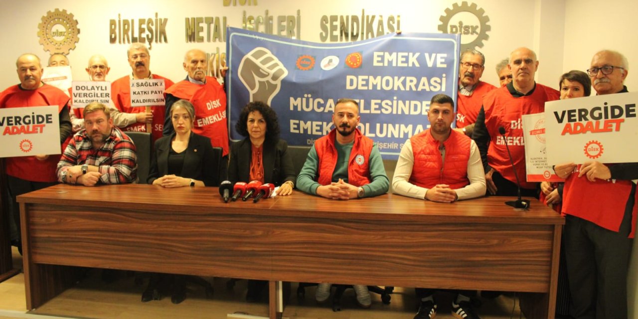 “Asgari ücretli perişan, emekli can çekişiyor”