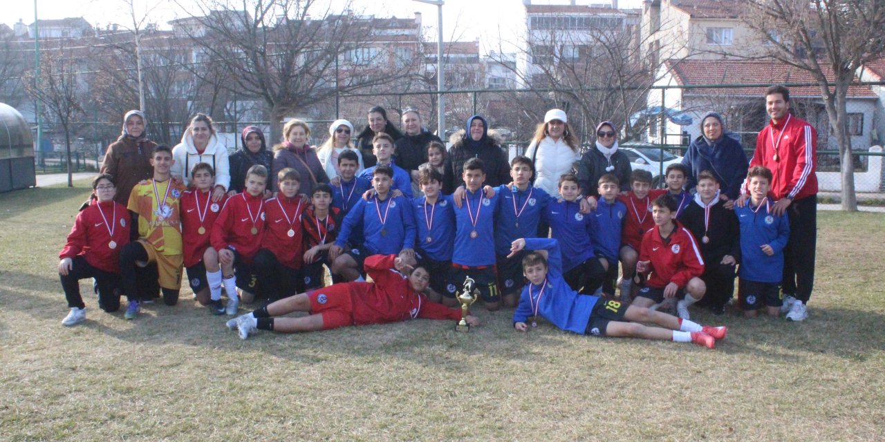 Başarının sırrı aile ortamı