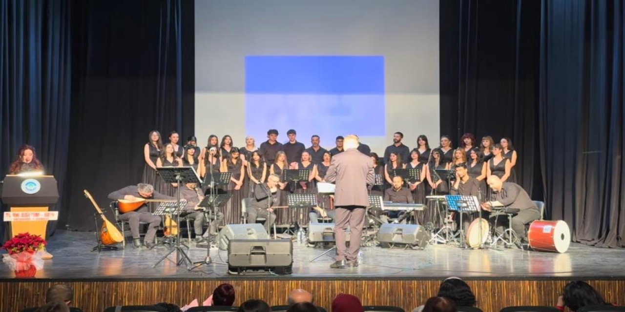 Hoca Ahmed Yesevi Anadolu Lisesi’den unutulmaz konser