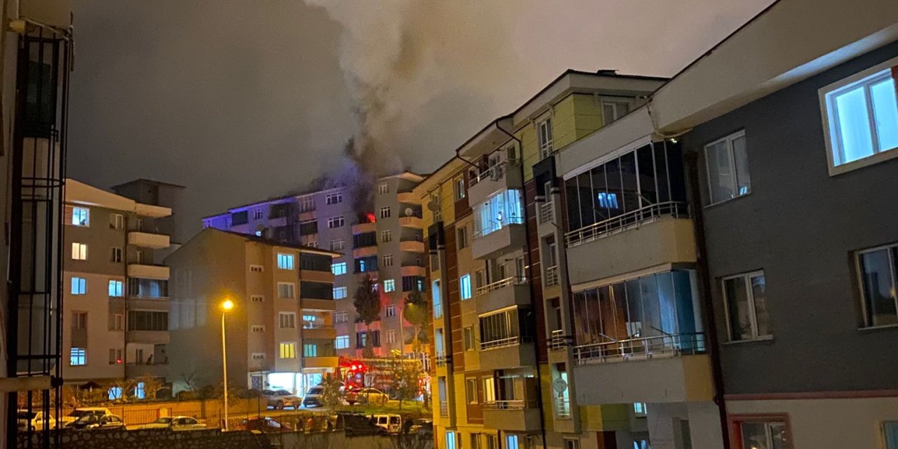 Bilecik'te apartmanda çıkan yangın panik yarattı