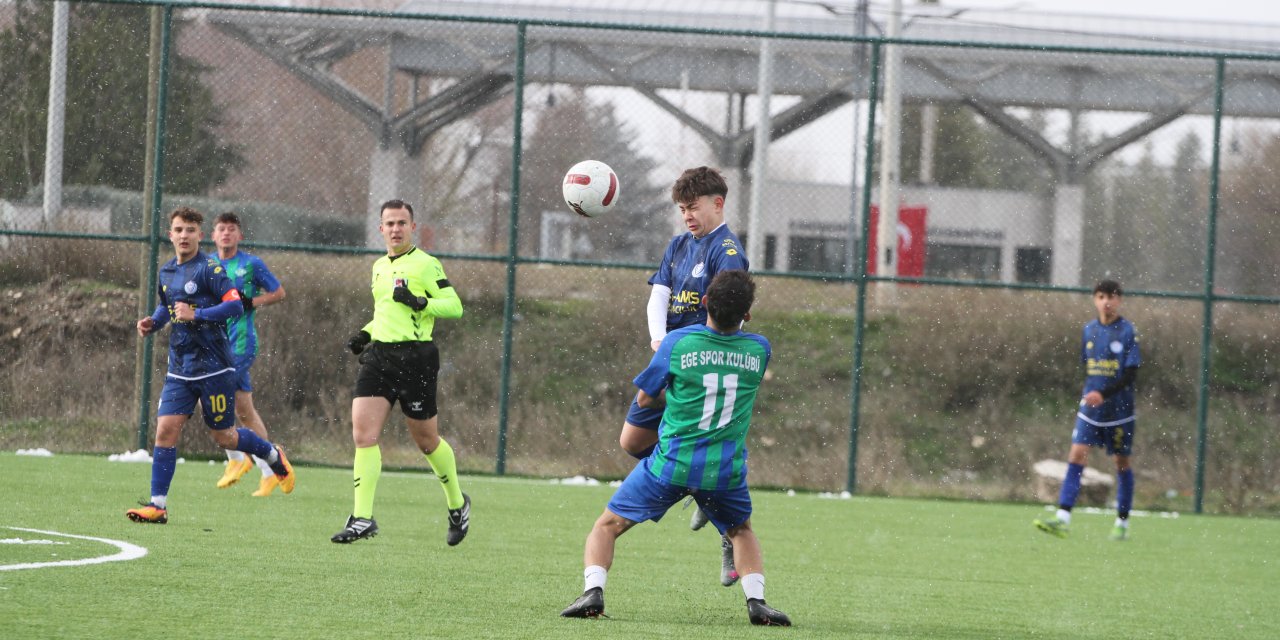 İdmangücü’nden tek galibiyet var