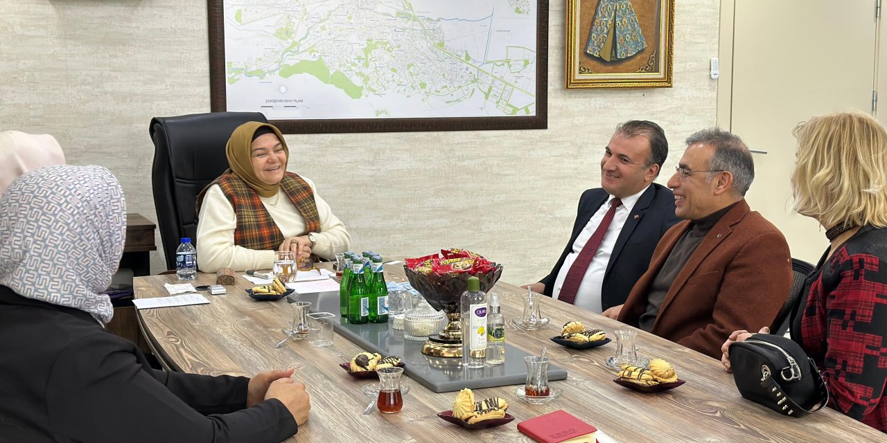 Ayşen Gürcan sendika temsilcileriyle buluştu