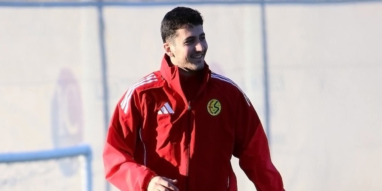 Ozan ayrı çalışıyor