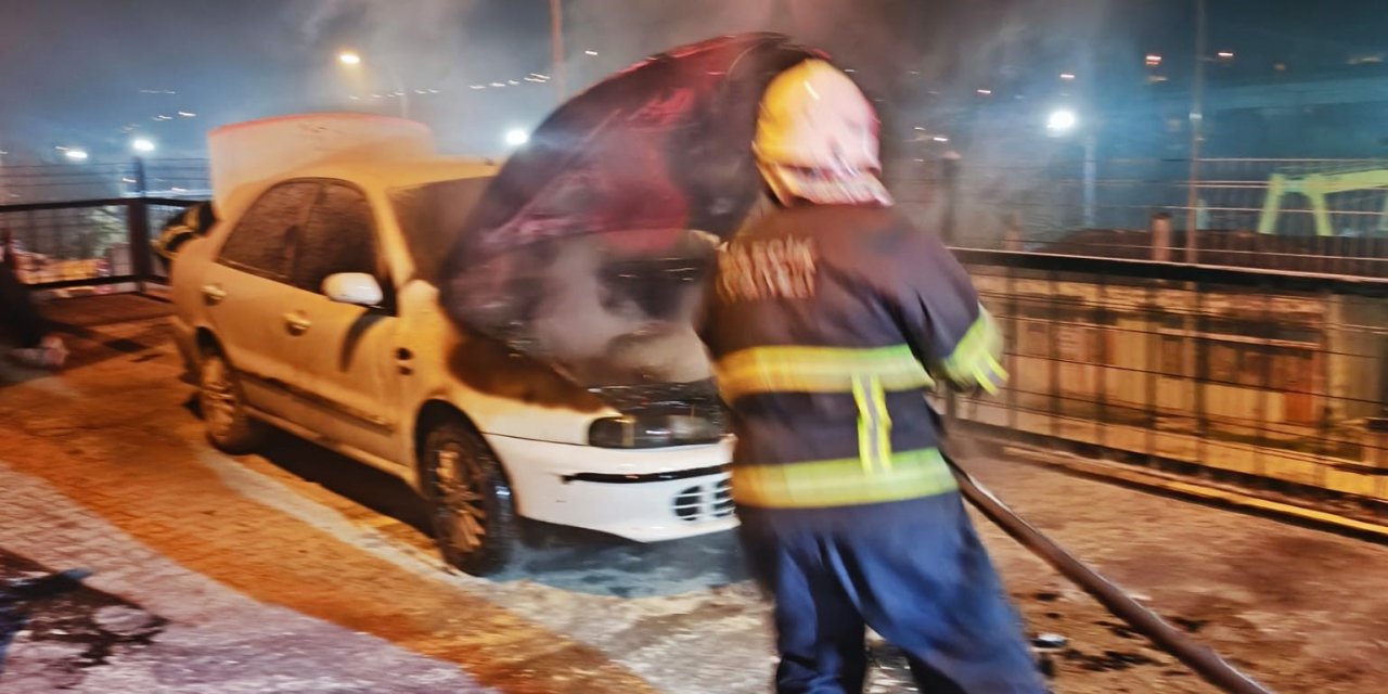 Otomobilde yangın çıktı