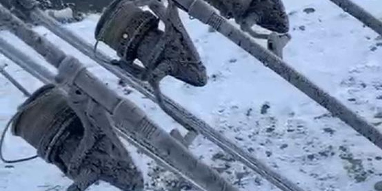 Eksi 22 derecede olta buz tuttu